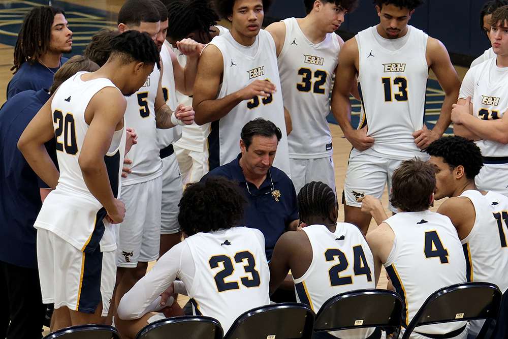 Emory & Henry Men&rsquo;s Basketball Announces 2026 Camp Opportunities