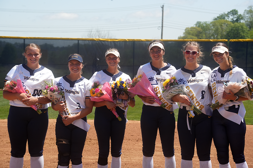 Wasps Split With Anderson On Senior Day; Will Face Lenoir-Rhyne In First Round Of SAC Tournament