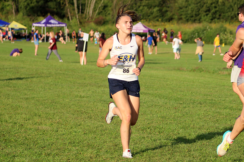 Emory & Henry Women&rsquo;s Cross Country Places Tenth At Royals XC Challenge